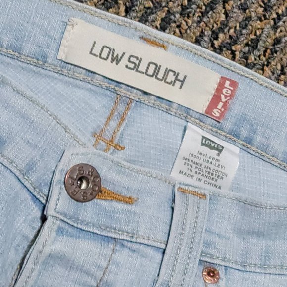 Vintage Levi's Low Slouch Denim Capri's Size 9 Pale Blue Denim - Picture 3 of 15
